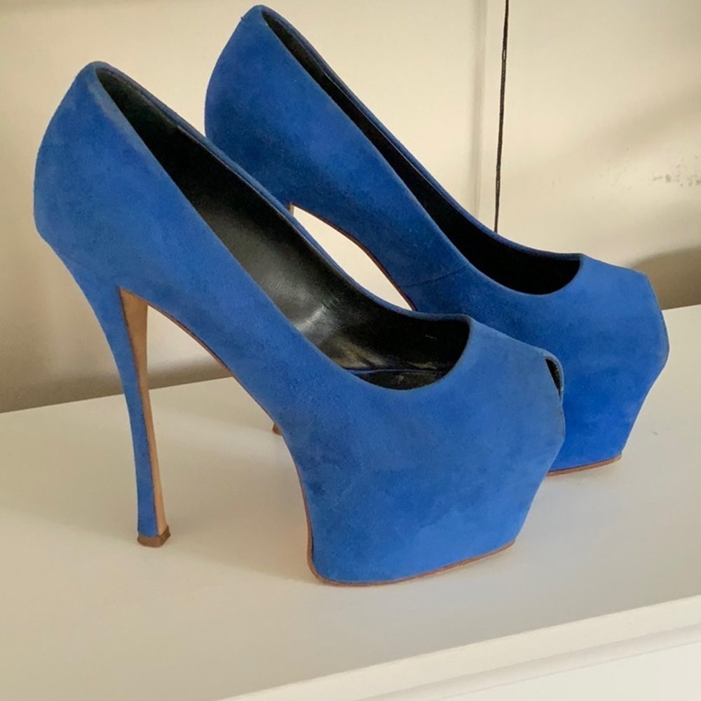 Giuseppe Zanotti Blue Suede Sharon Peep Toe Platform Pumps Size 36.5/US …